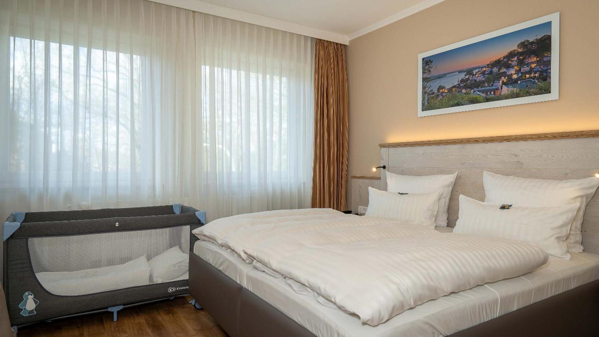 Hotel Rosengarten ฮัมบูร์ก ภายนอก รูปภาพ